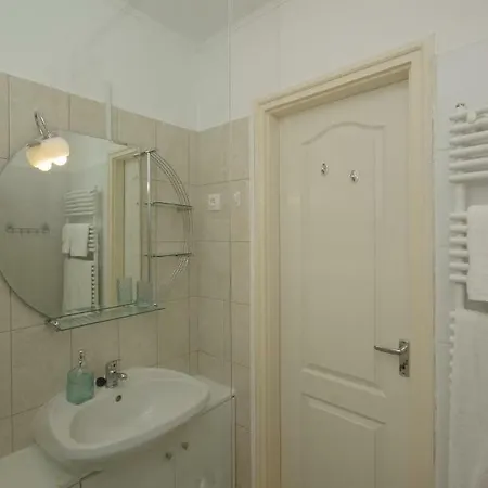 Belvarosi Terasz Apartman * Gyula