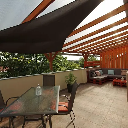 Belvarosi Terasz Apartman